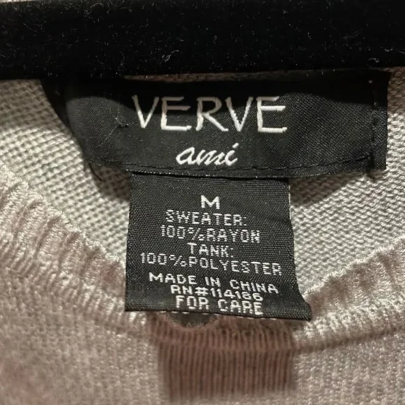 Gray 3/4 Sweater with Split Back - Picture 4 of 4